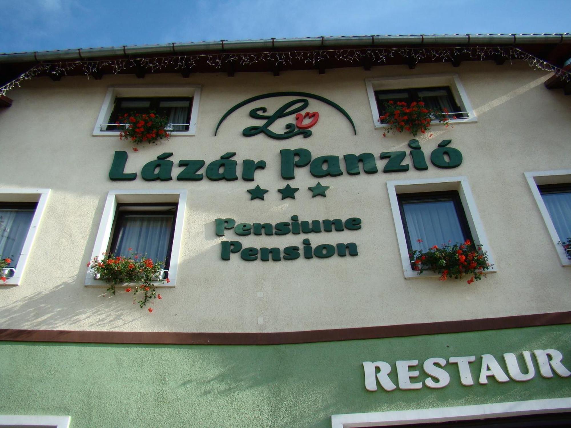 Lazar Pension & Restaurant Gheorgheni  Exterior photo
