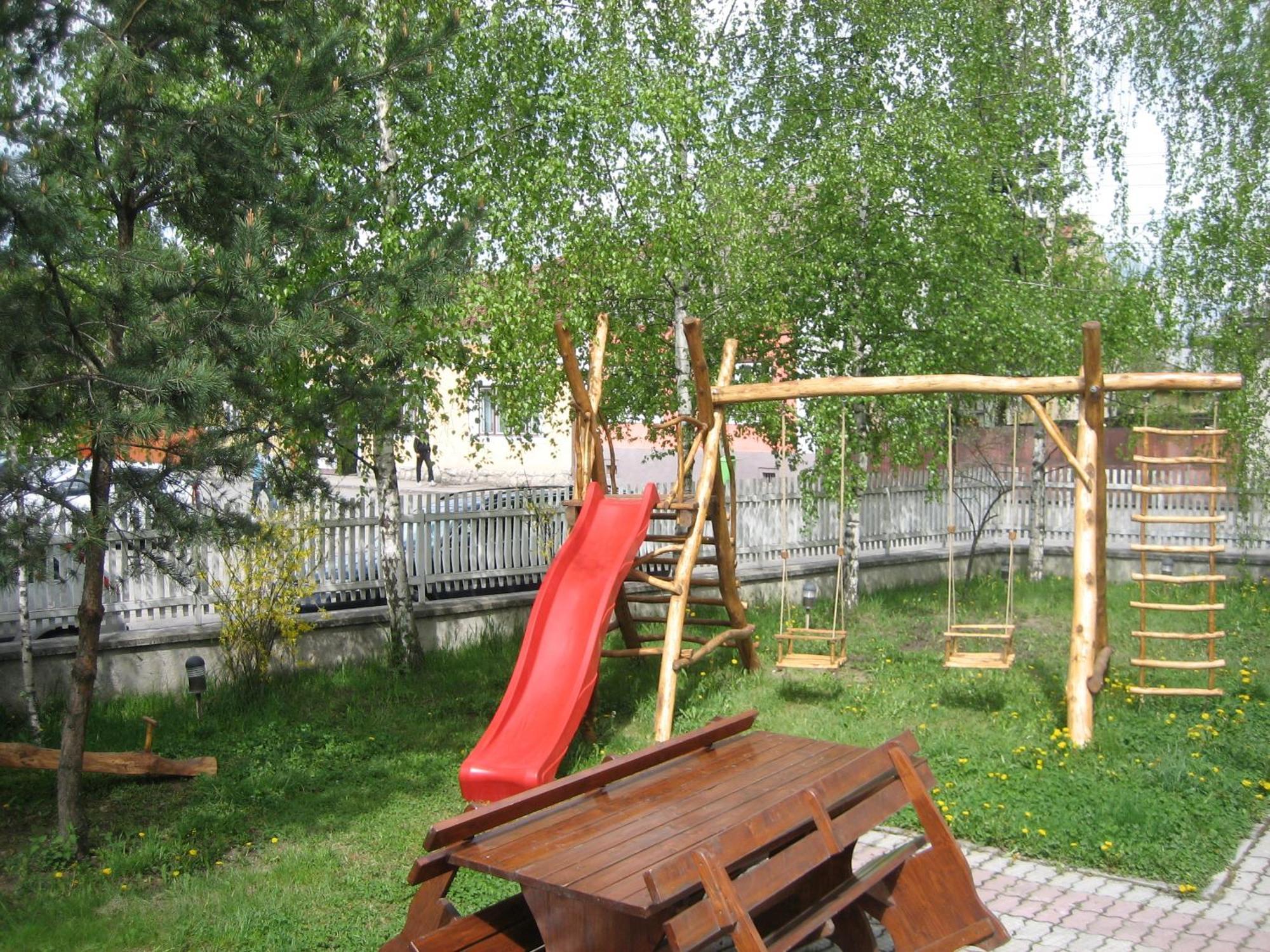 Lazar Pension & Restaurant Gheorgheni  Exterior photo